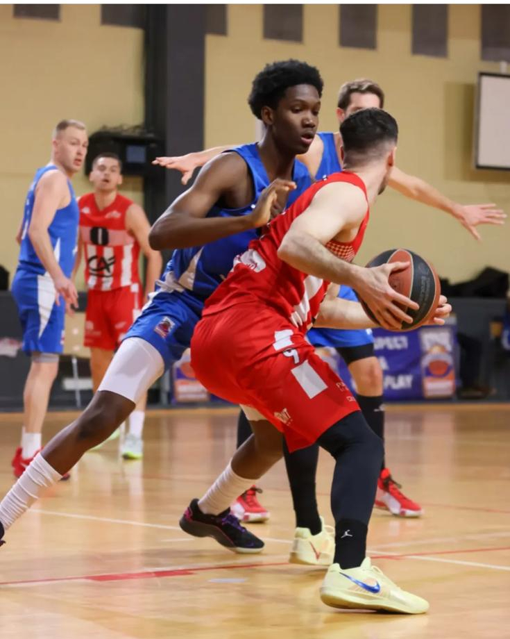 Victoire écrasante de la PNM dans le derby&nbsp;!